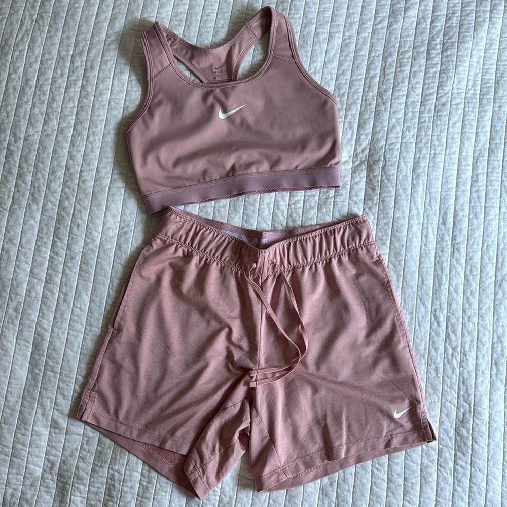 Nike sport shorts